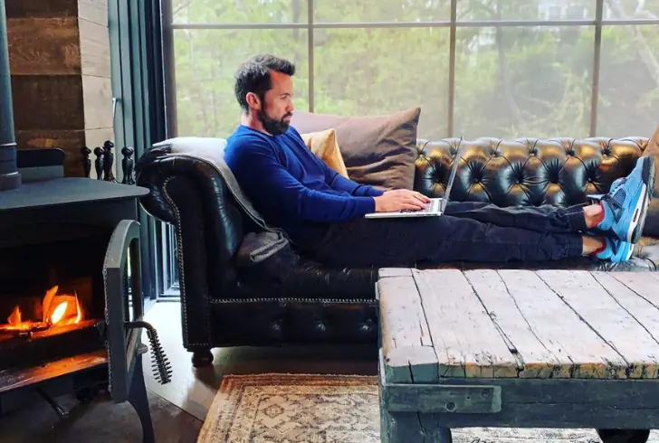 rob mcelhenney